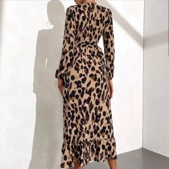 Boho camel leopard print wrap ruffle hem maxi dress - Picture 2 of 5